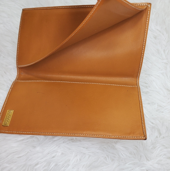 Gucci Vintage check book/ passport wallet - Picture 12 of 13
